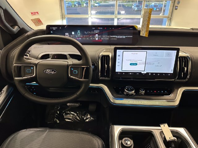 New 2027 Ford Expedition Platinum w/ Stealth Performance Package AWD/4WD image 11