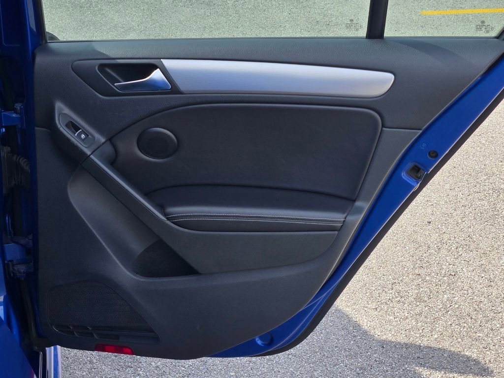 Used 2013 Volkswagen Golf R 4-Door image 15