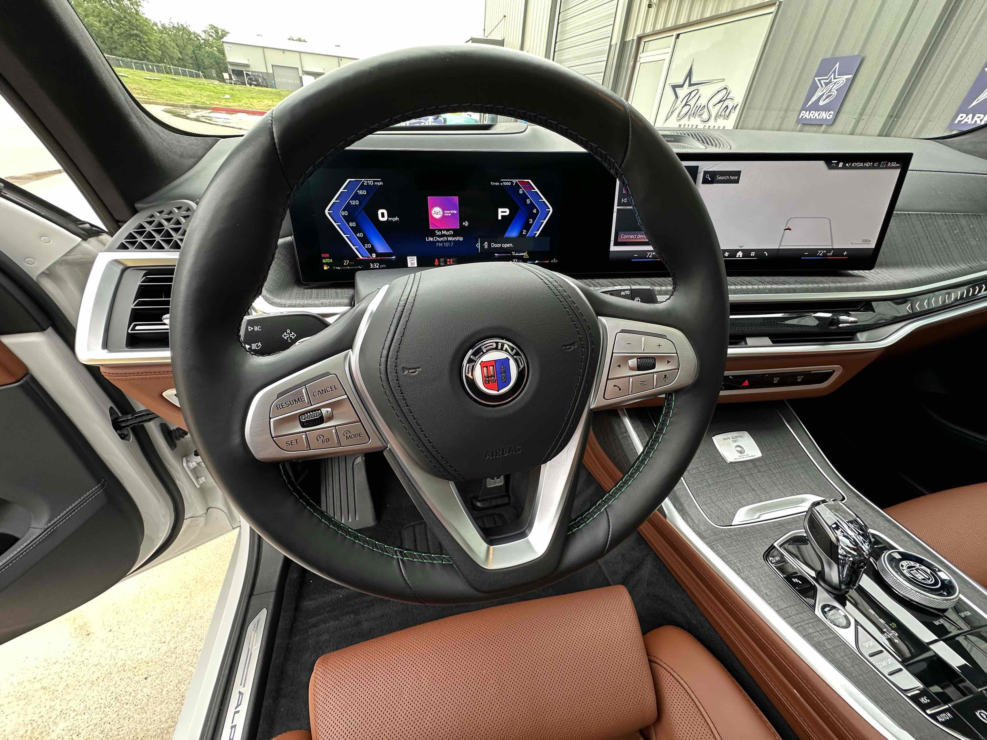 Used 2025 BMW ALPINA XB7 AWD/4WD image 34