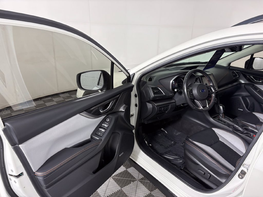 Used 2019 Subaru Crosstrek 2.0i Limited w/ Moonroof Package w/Navigation AWD/4WD image 11