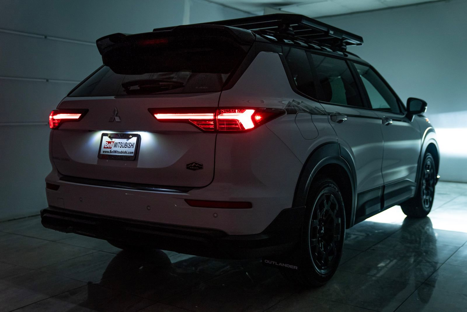 Used 2025 Mitsubishi Outlander Trail Edition image 37