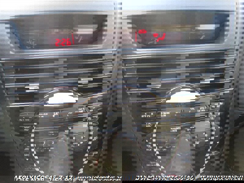 Used 2006 MAZDA RX-8 w/ Touring Pkg image 27