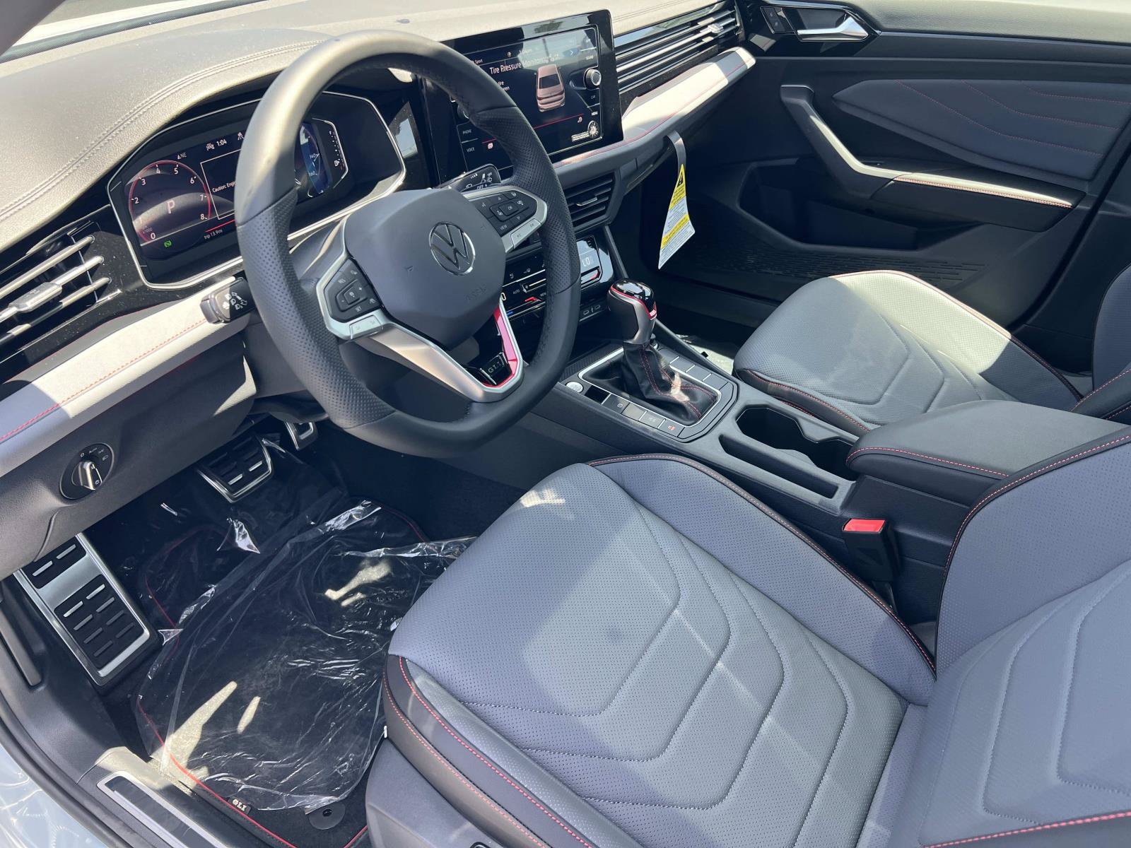 New 2026 Volkswagen Jetta GLI Autobahn FWD image 5