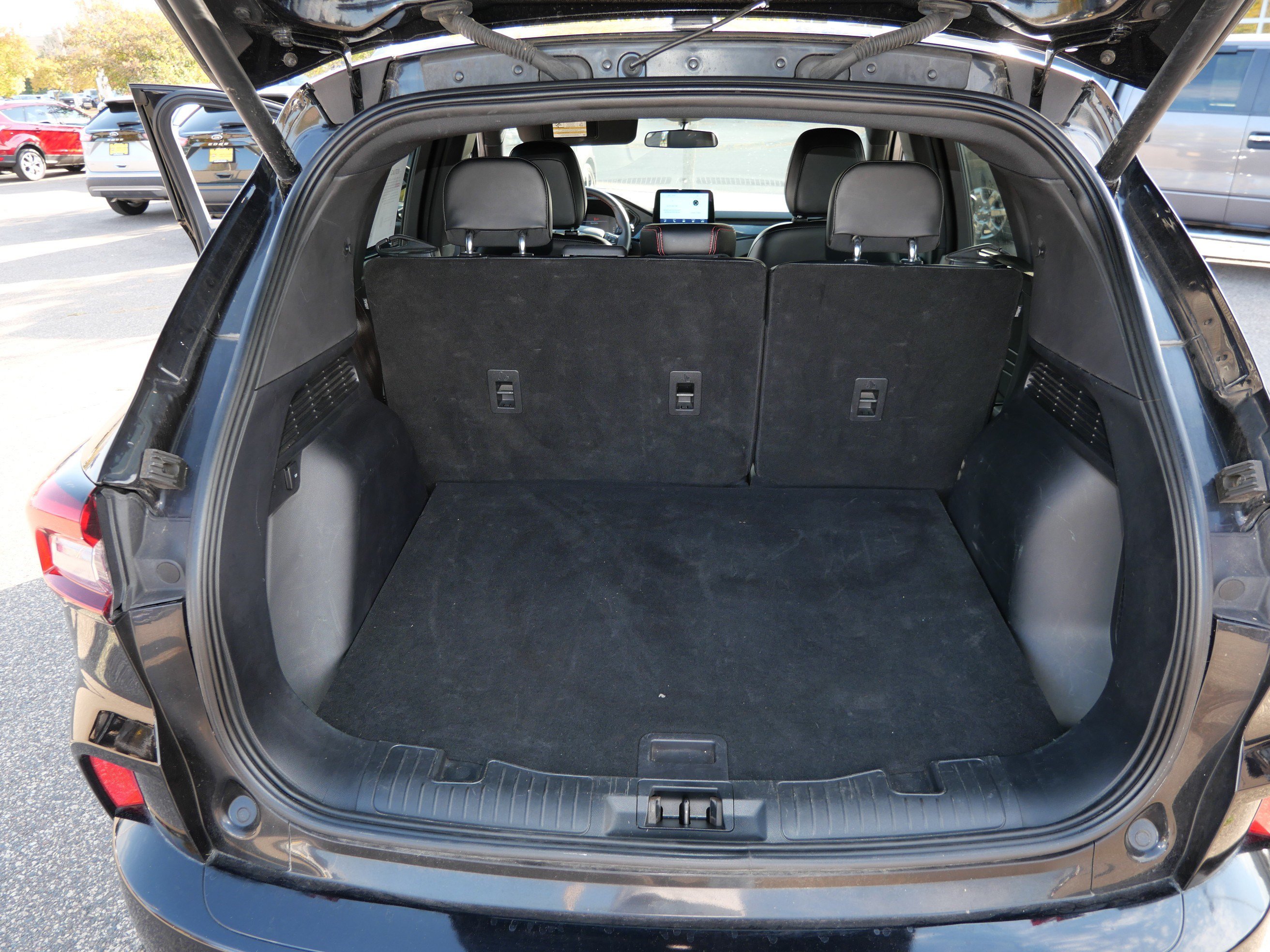 Certified 2024 Ford Escape ST-Line AWD/4WD image 18