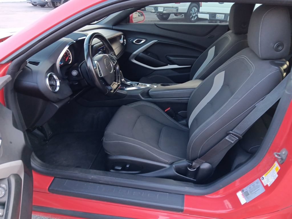 Used 2021 Chevrolet Camaro LT RWD image 24
