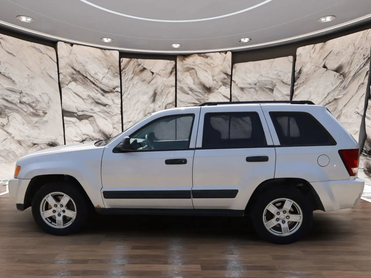 Used 2005 Jeep Grand Cherokee Laredo image 8