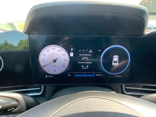 Used 2024 Hyundai Elantra SEL FWD image 15