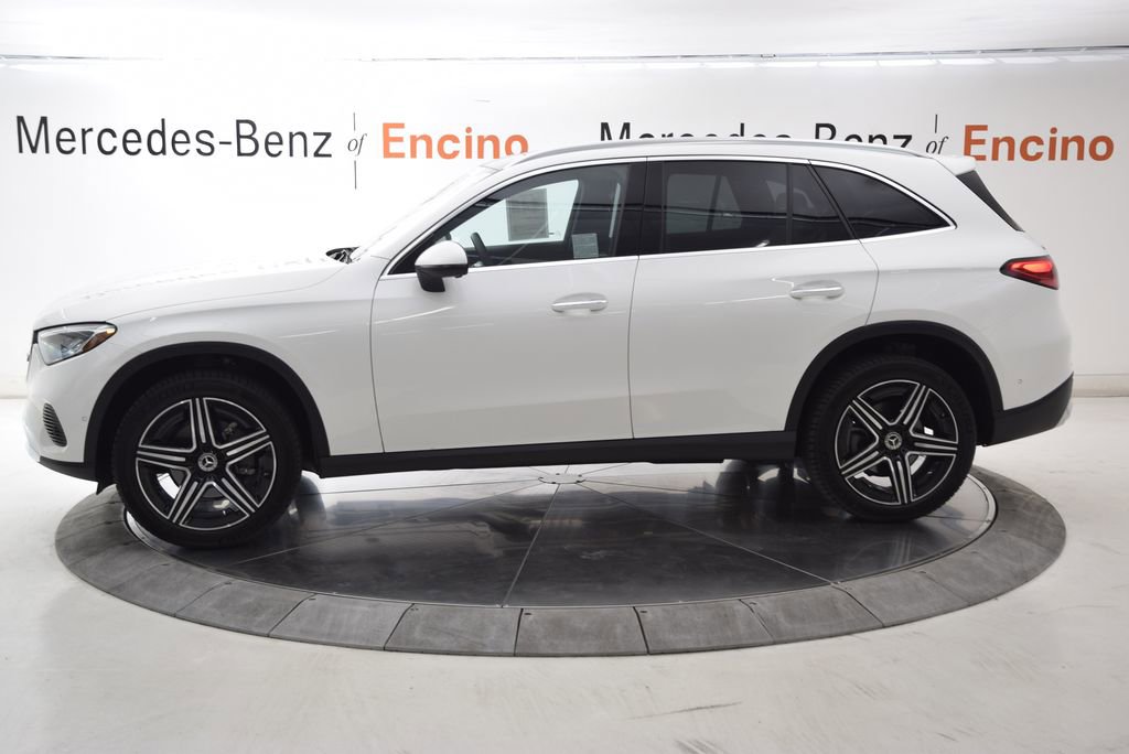 Certified 2026 Mercedes-Benz GLC 300 image 3