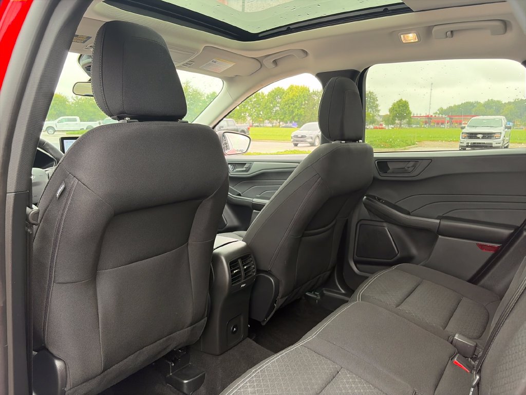 Used 2024 Ford Escape Active w/ Tech Pack #1 AWD/4WD image 27