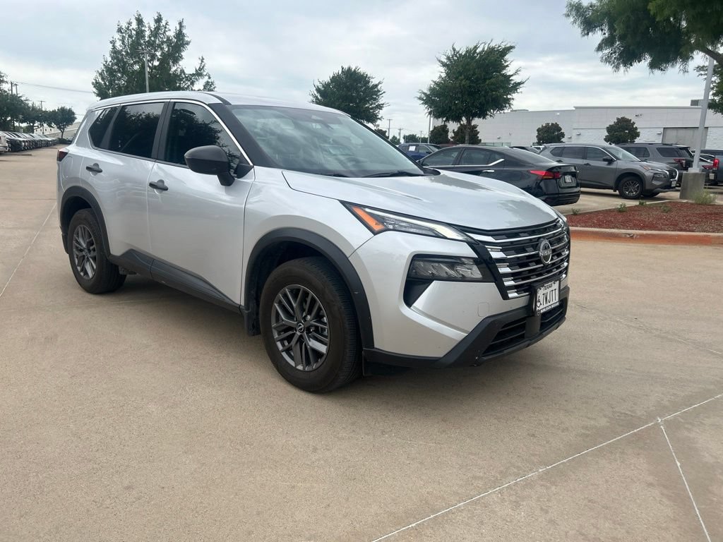Certified 2024 Nissan Rogue S FWD image 7