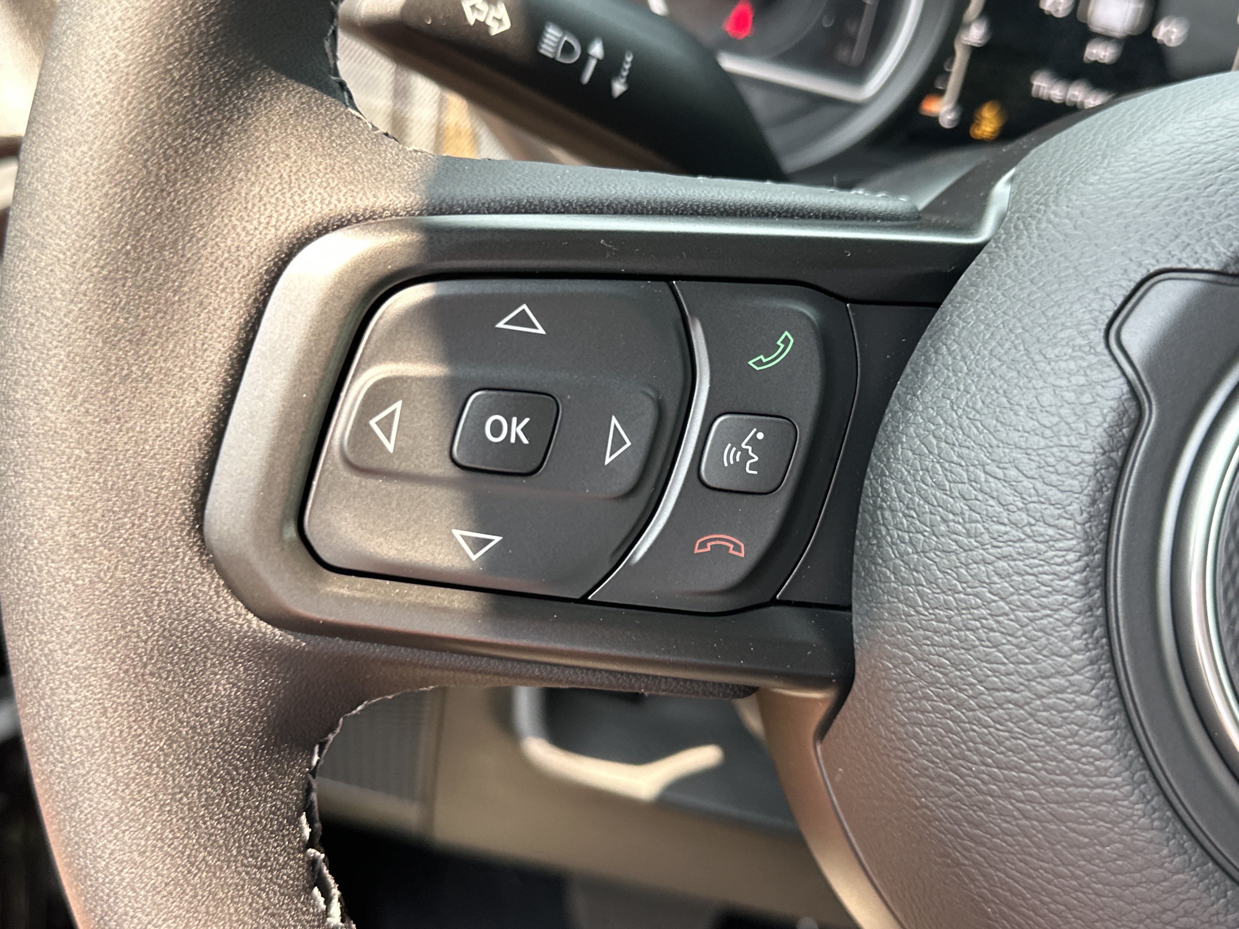 New 2026 Jeep Gladiator Sport AWD/4WD image 11