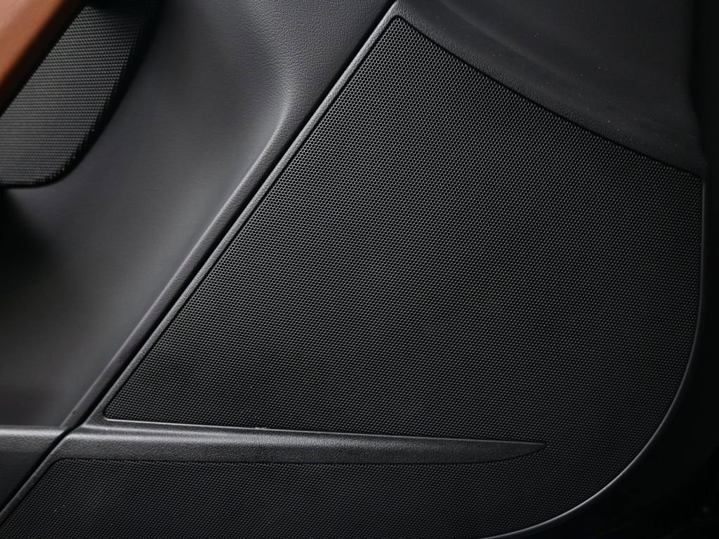 Used 2024 Jaguar F-TYPE R image 13