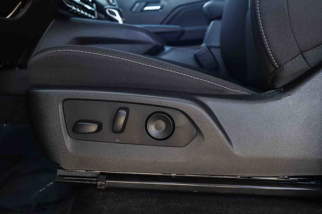 Used 2025 GMC Canyon Elevation w/ Convenience Package image 22