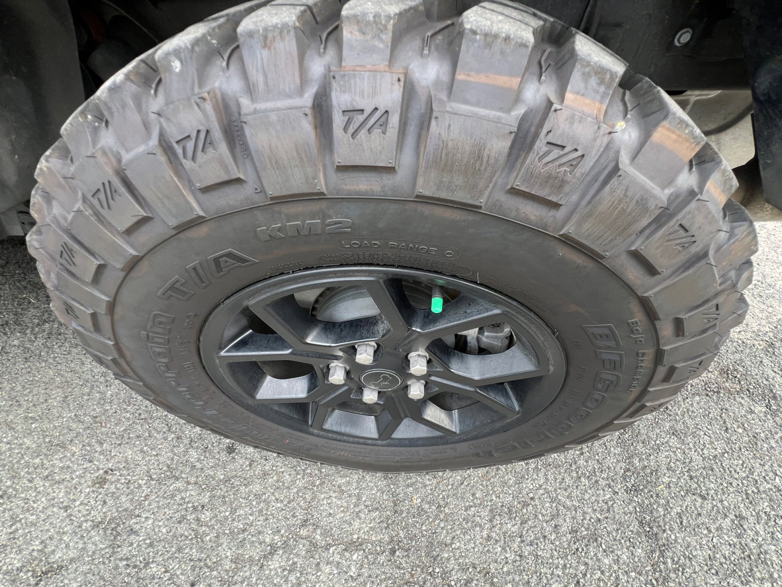 Used 2025 Jeep Gladiator Sport image 30