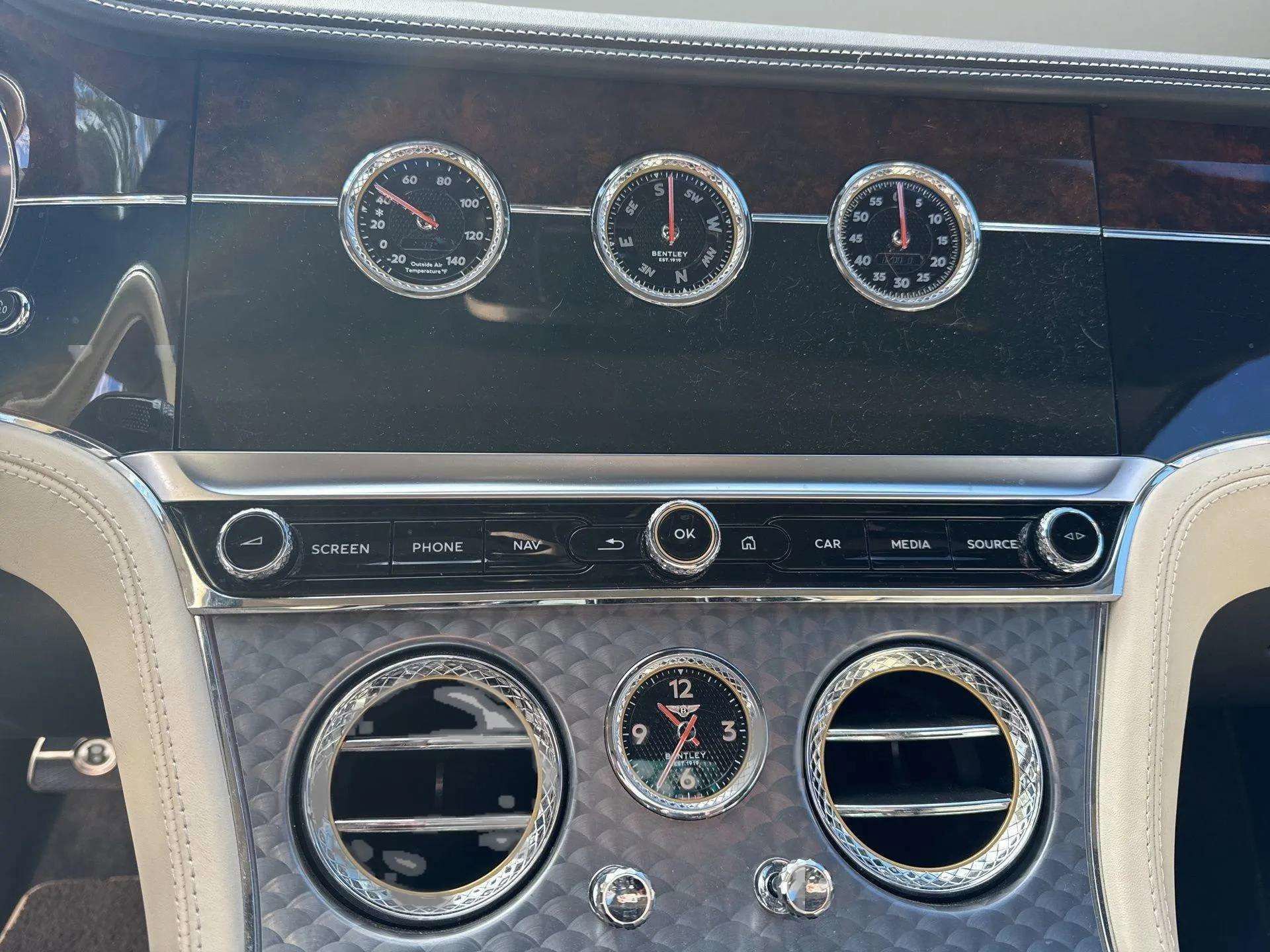 Used 2022 Bentley Continental GT Speed image 22