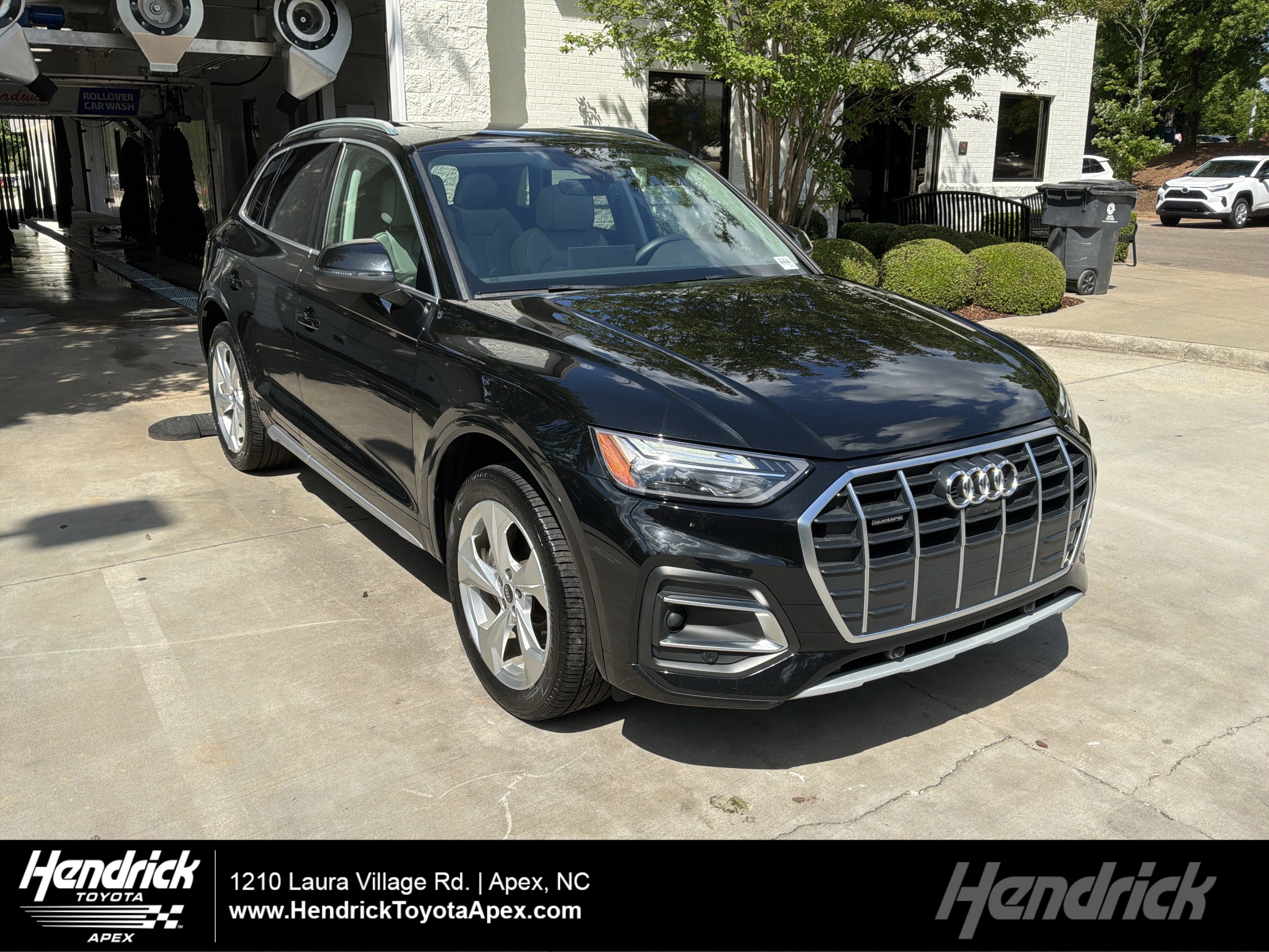 Used 2021 Audi Q5 2.0T Premium Plus w/ Premium Plus Package AWD/4WD image 1