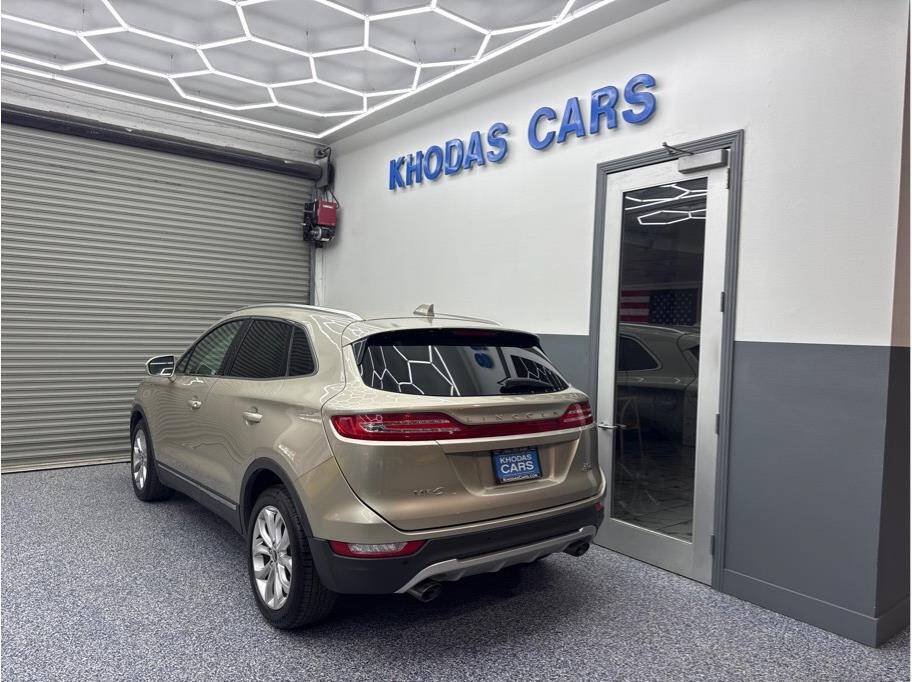 Used 2015 Lincoln MKC FWD w/ Equipment Group 101A Select image 3