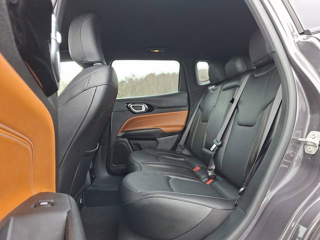 Used 2024 Jeep Compass Limited w/ Elite Group AWD/4WD image 10