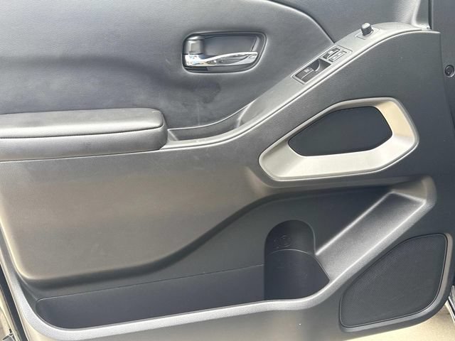 Used 2025 Nissan Frontier SV RWD image 24