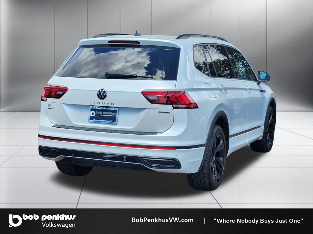 Used 2023 Volkswagen Tiguan SE R-Line AWD/4WD image 25