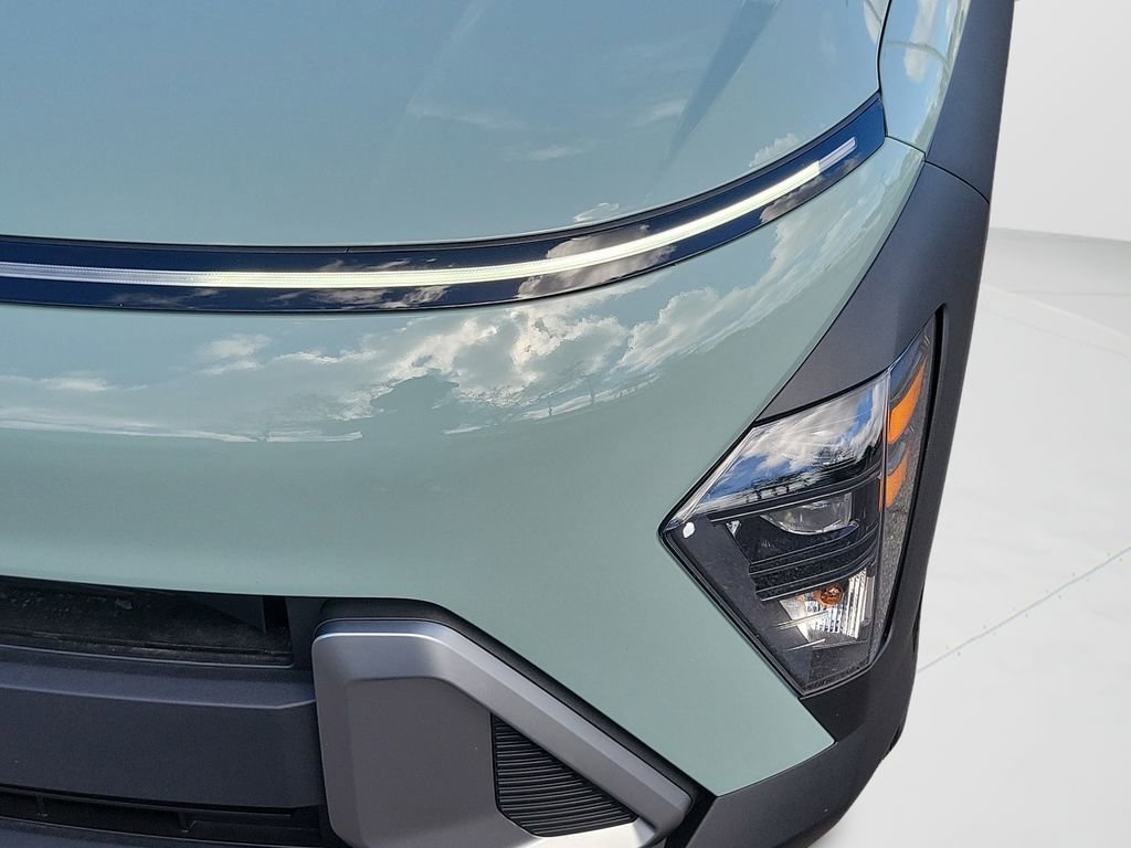 Certified 2026 Hyundai Kona SE image 17
