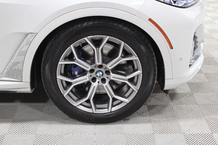 Used 2019 BMW X7 xDrive50i w/ Dynamic Handling Package image 49