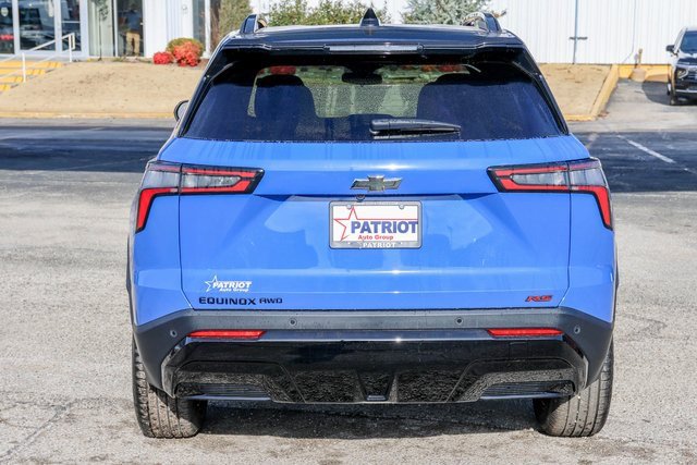 New 2026 Chevrolet Equinox RS image 4