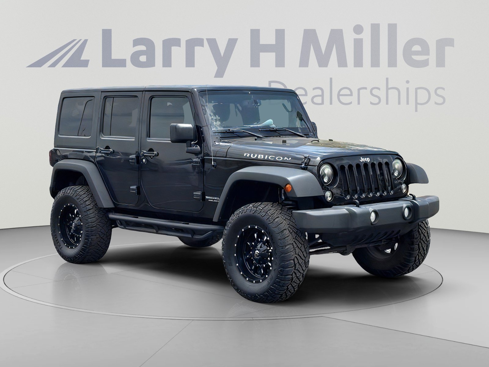 Used 2016 Jeep Wrangler Unlimited Rubicon w/ Connectivity Group AWD/4WD image 8