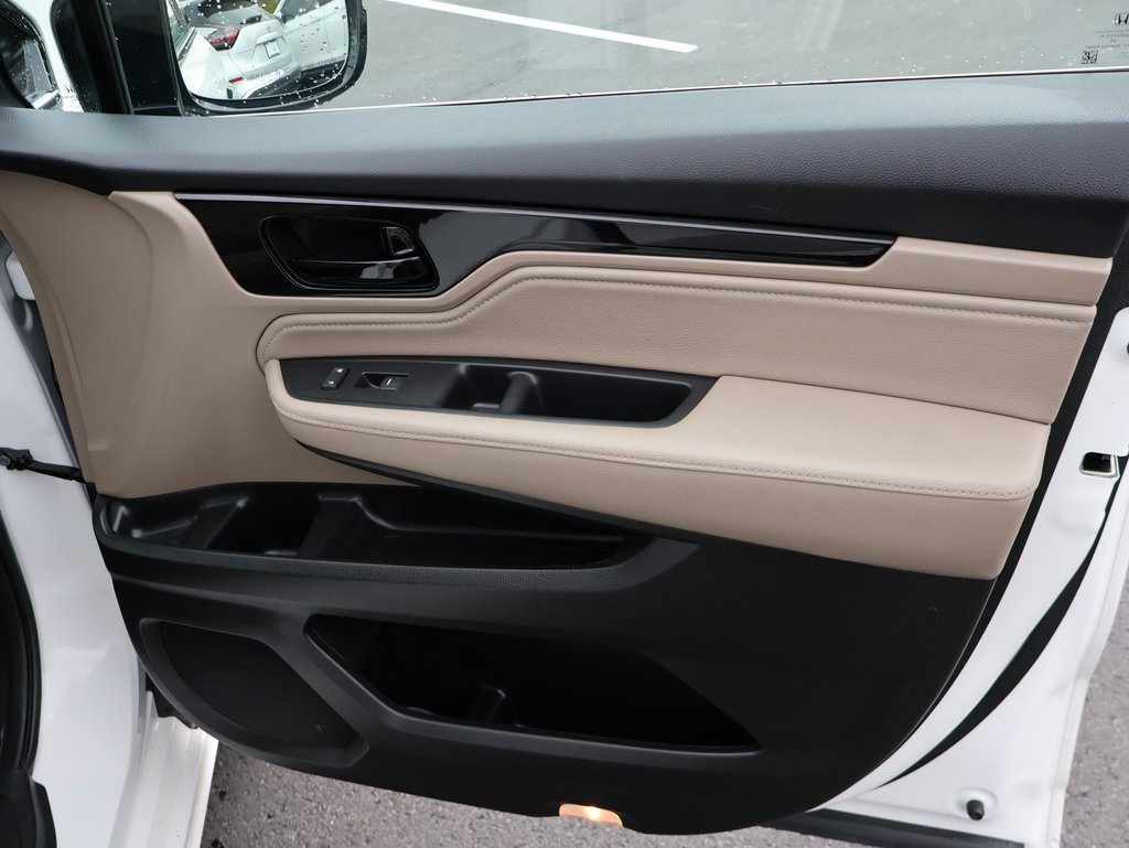 Certified 2023 Honda Odyssey Elite image 11
