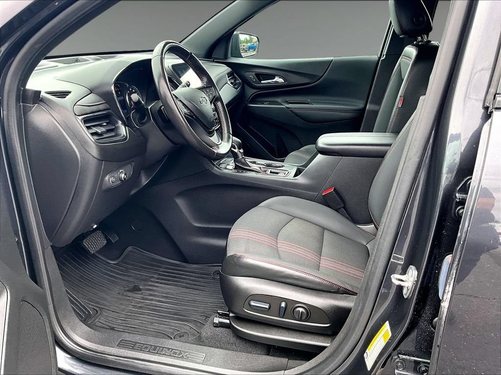 Used 2022 Chevrolet Equinox RS w/ Infotainment Package AWD/4WD image 8