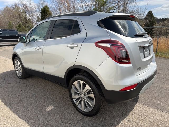 Used 2020 Buick Encore Preferred w/ Safety Package image 4