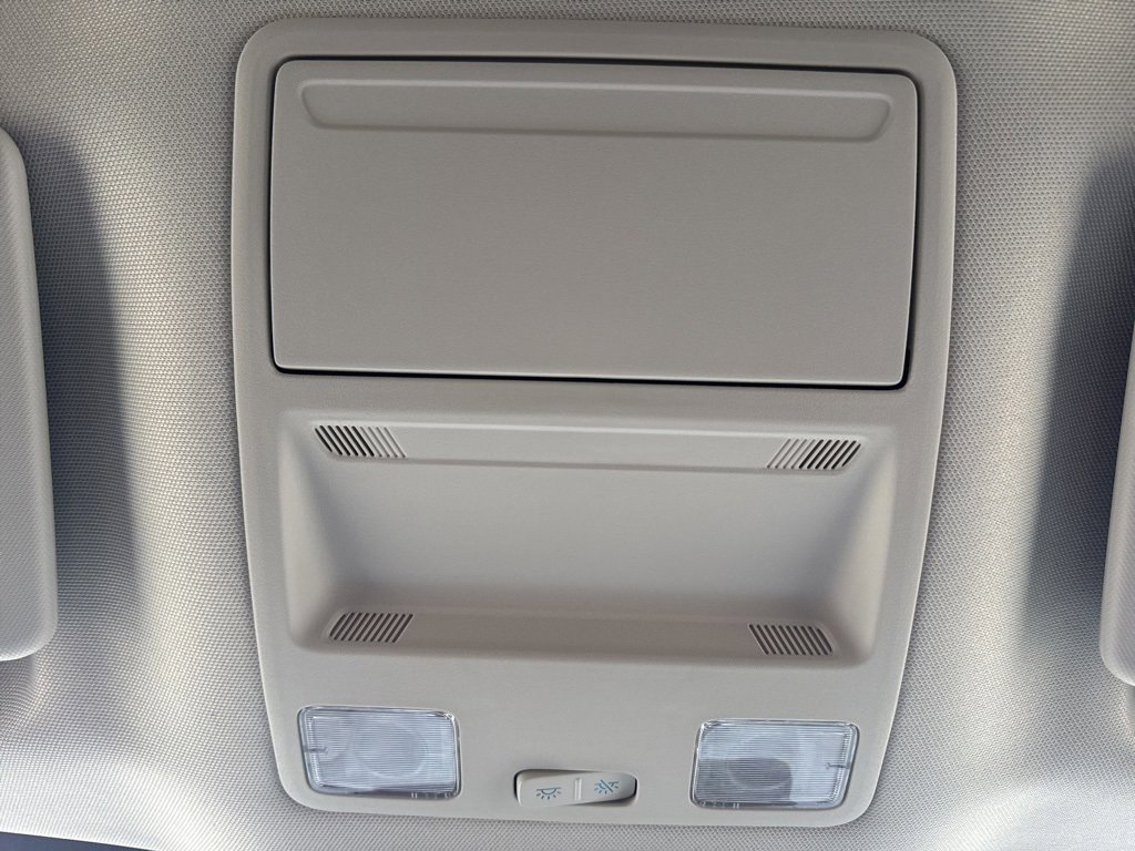 New 2025 Ford Maverick XL w/ Equipment Group 101A image 18