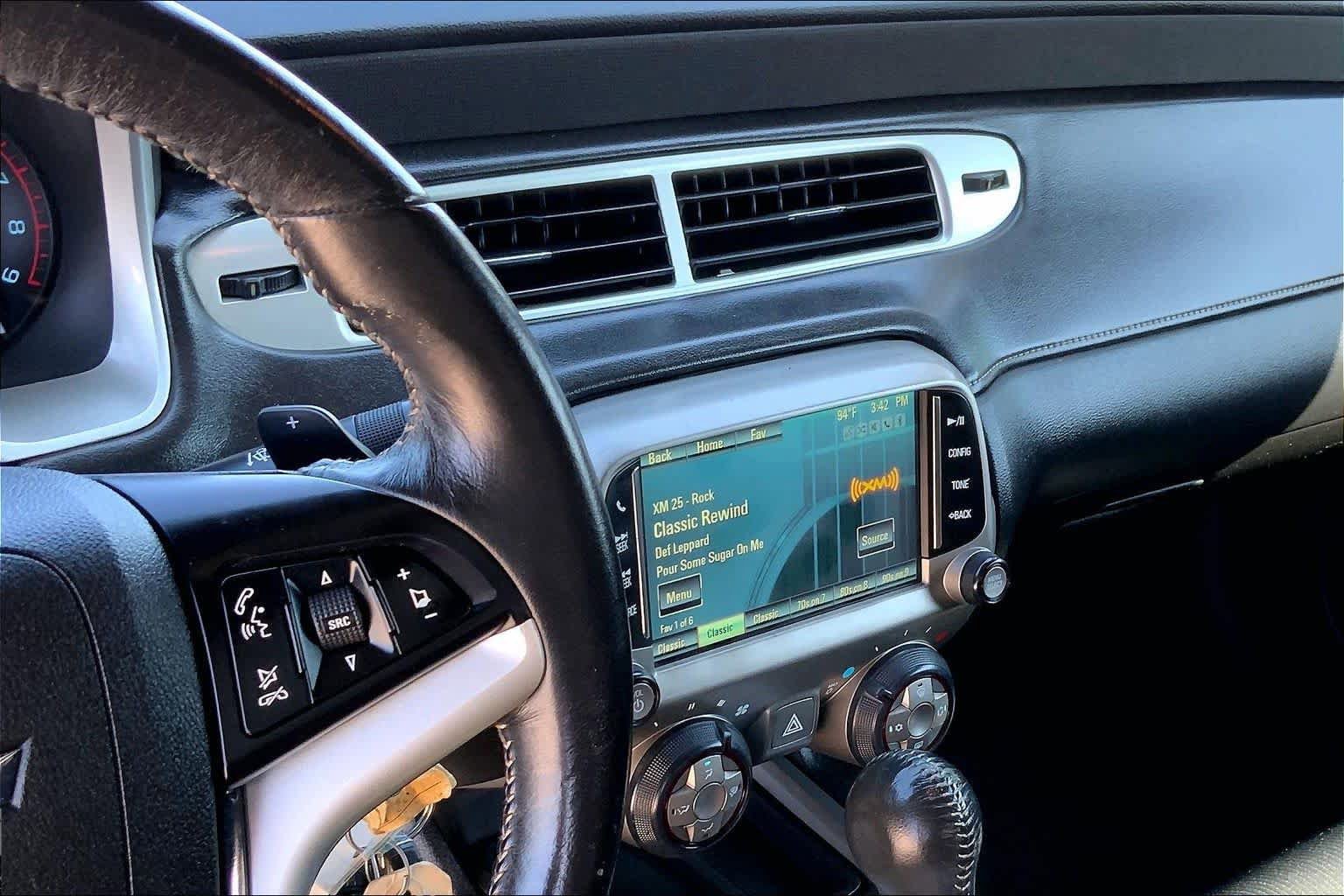 Used 2013 Chevrolet Camaro SS RWD image 6