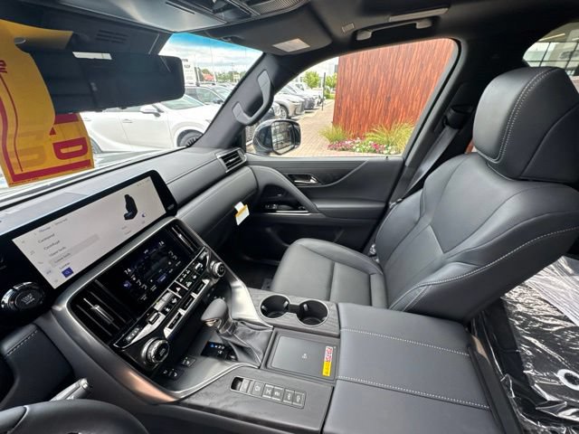 New 2026 Lexus LX 600 4WD w/ Appearance Package image 21