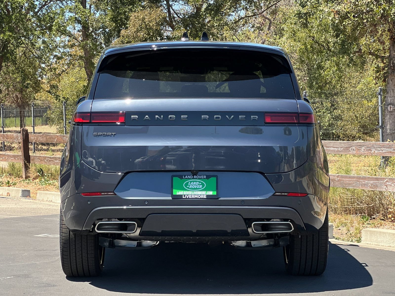New 2026 Land Rover Range Rover Sport Dynamic SE AWD/4WD image 5