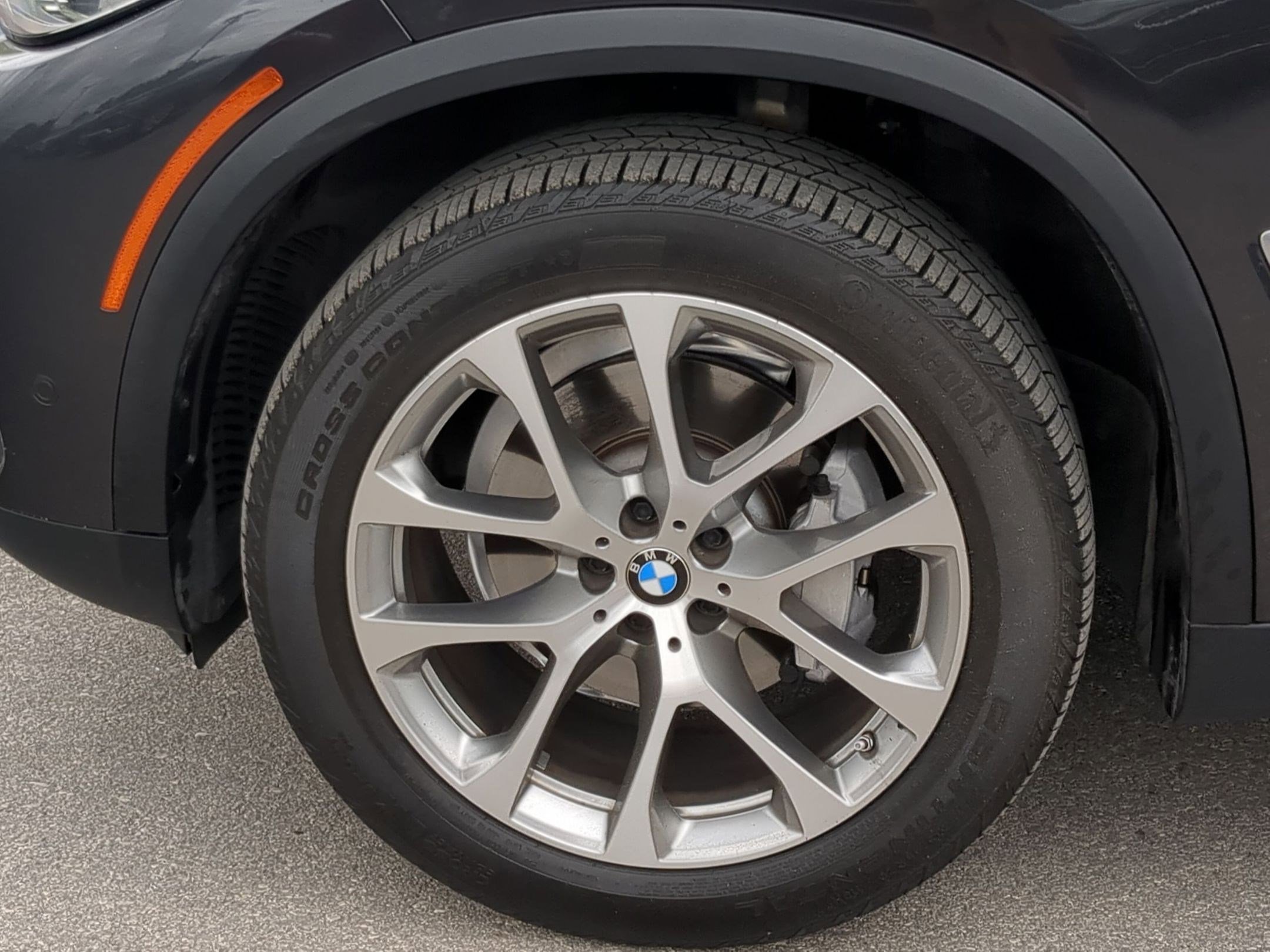 Used 2020 BMW X5 xDrive40i w/ Executive Package AWD/4WD image 9