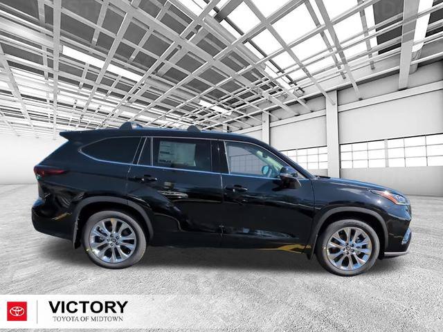 New 2026 Toyota Highlander Limited AWD/4WD image 2