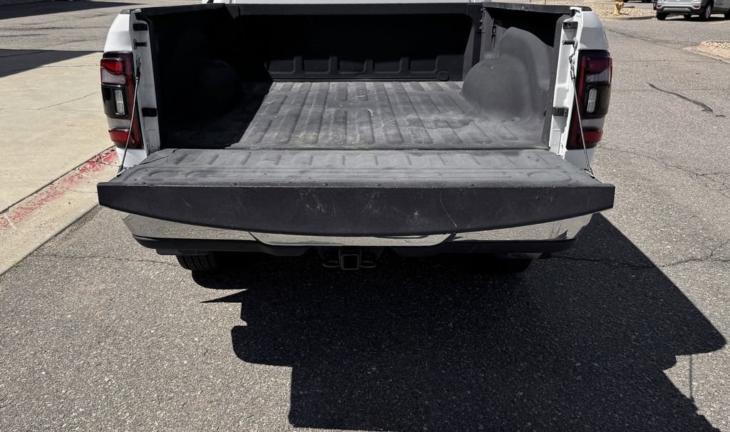Used 2021 RAM 3500 Tradesman AWD/4WD image 9