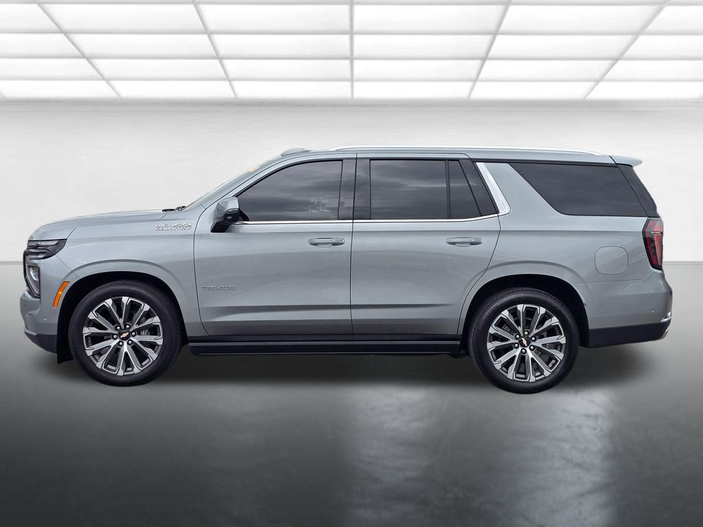 Used 2025 Chevrolet Tahoe High Country AWD/4WD image 15