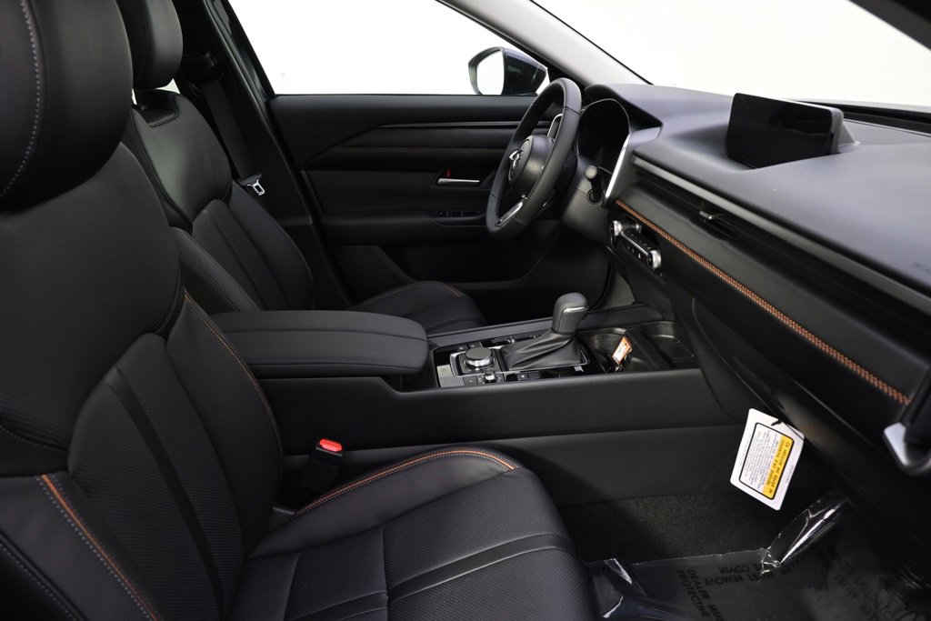 New 2026 MAZDA CX-50 AWD 2.5 Hybrid w/ Weather Package image 16