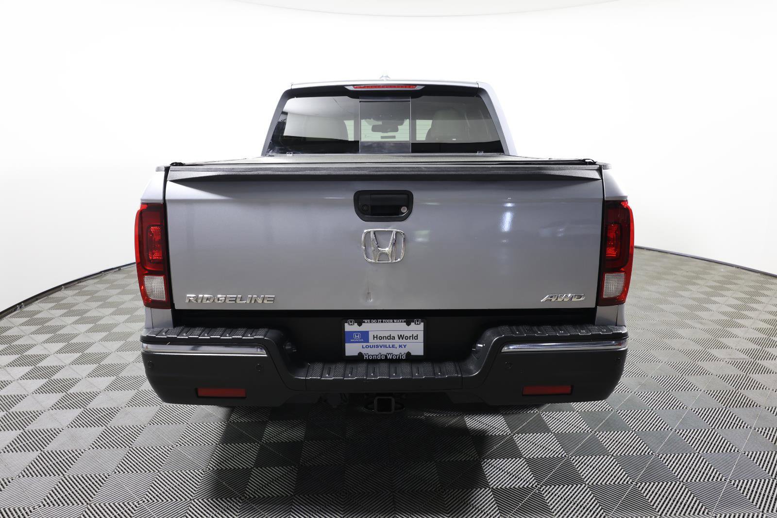 Used 2017 Honda Ridgeline RTL-E image 6