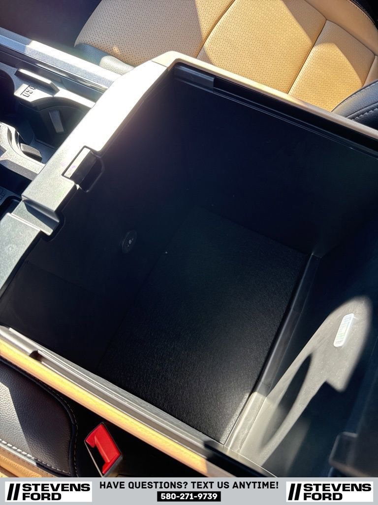 New 2025 Ford F250 Lariat w/ Lariat Ultimate Package image 40