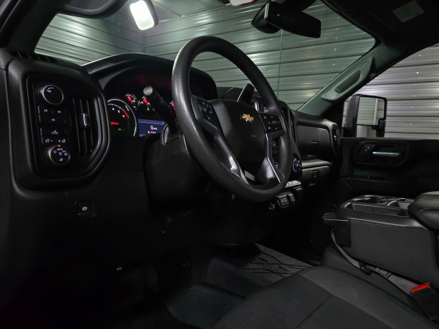 Used 2022 Chevrolet Silverado 2500 Custom w/ Custom Value Package AWD/4WD image 12