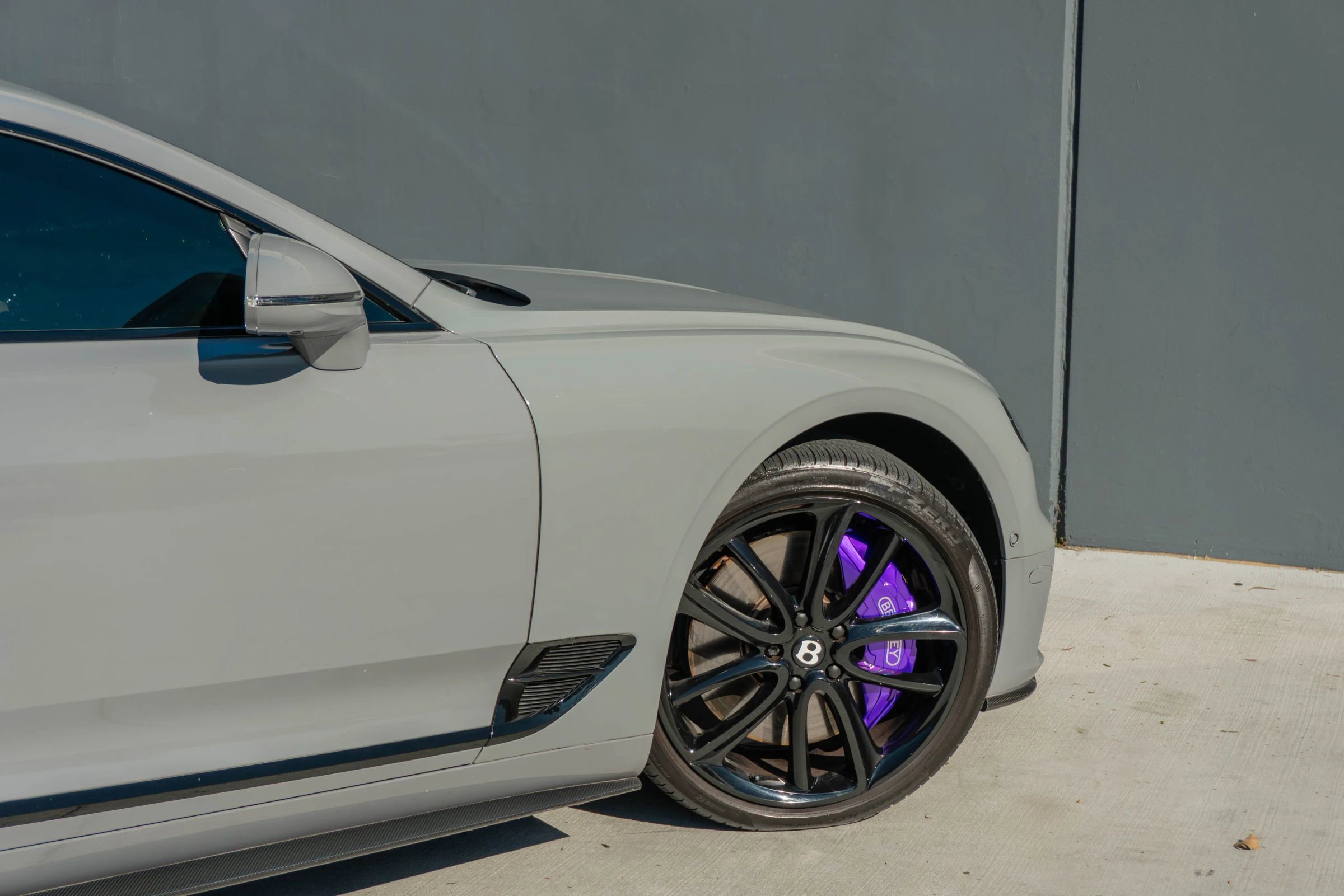 Used 2022 Bentley Continental GT AWD/4WD image 47