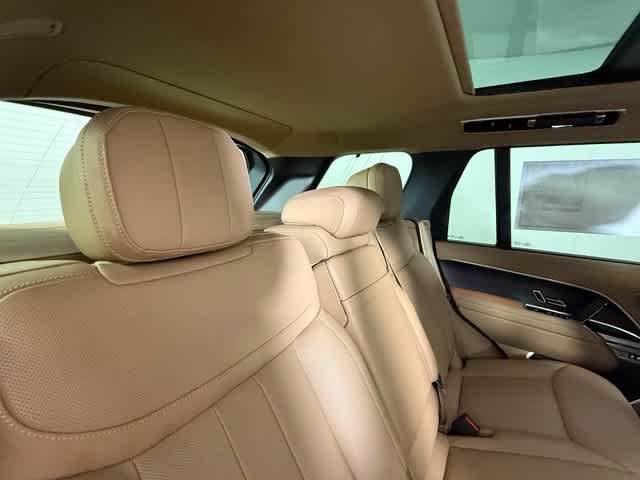 New 2027 Land Rover Range Rover SE AWD/4WD image 29