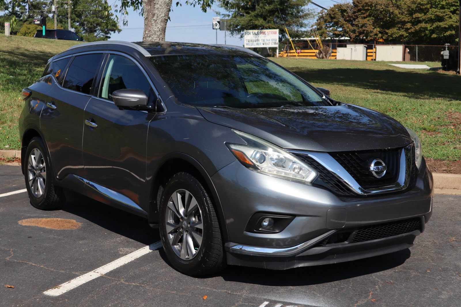 Used 2015 Nissan Murano SL w/ SL Technology Package FWD image 3