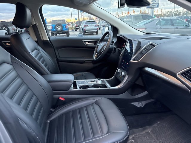 Used 2024 Ford Edge SEL w/ Convenience Package image 10