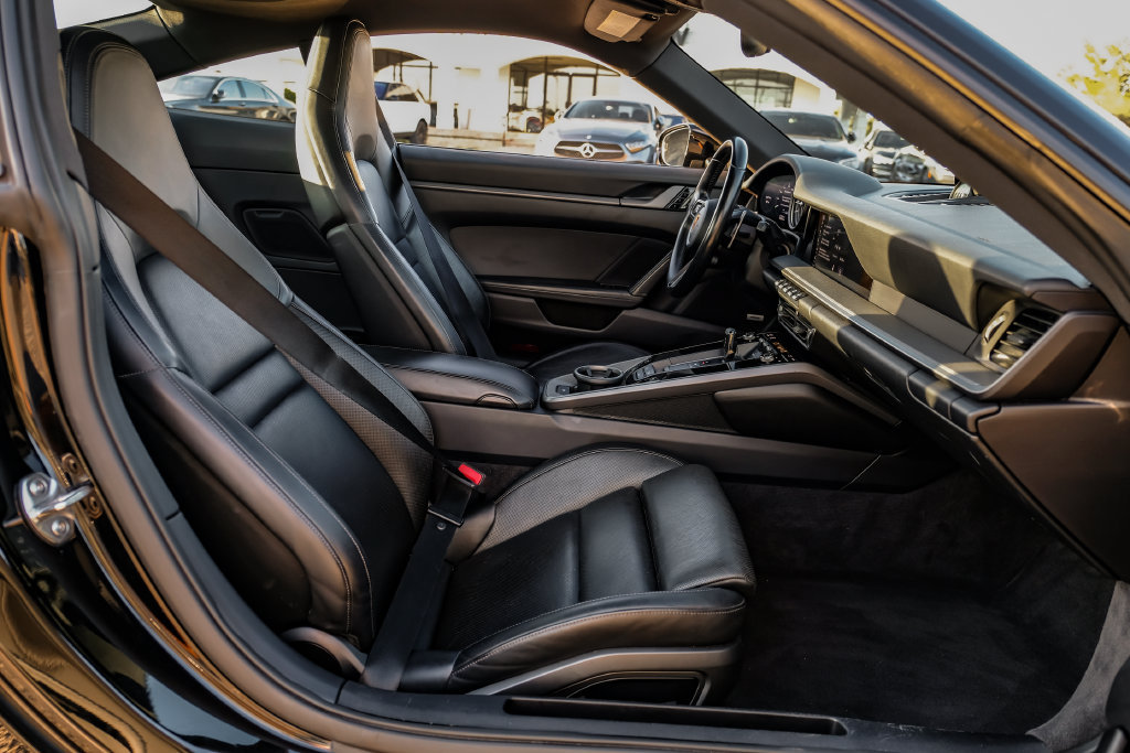 Used 2020 Porsche 911 Carrera 4S AWD/4WD image 29