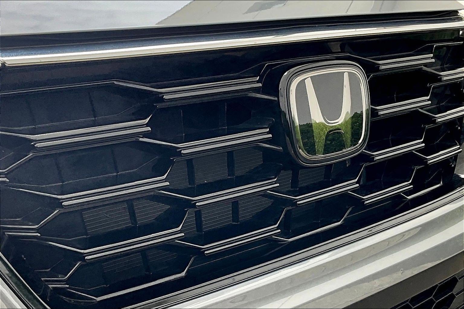 Used 2025 Honda CR-V EX image 31