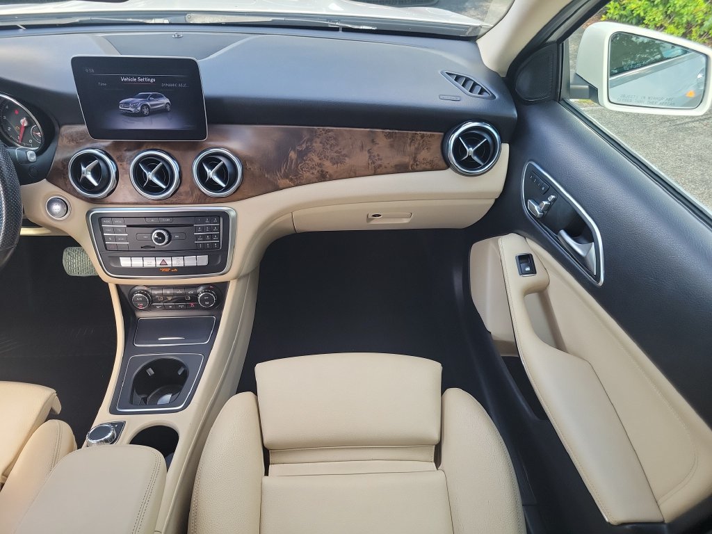 Used 2019 Mercedes-Benz GLA 250 image 18